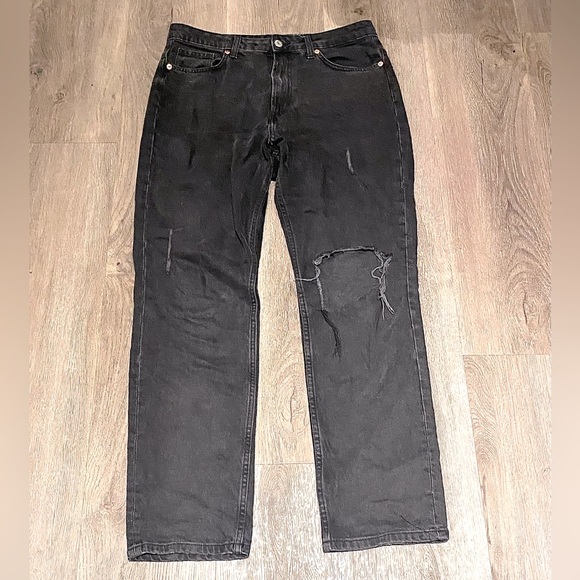 Vintage Straight High Waste Distressed Denim.      Size 10 - Picture 2 of 8